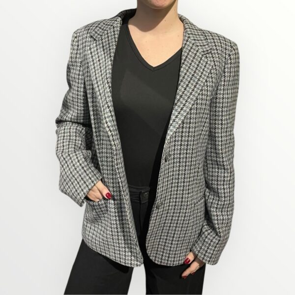 Blazer Carol
